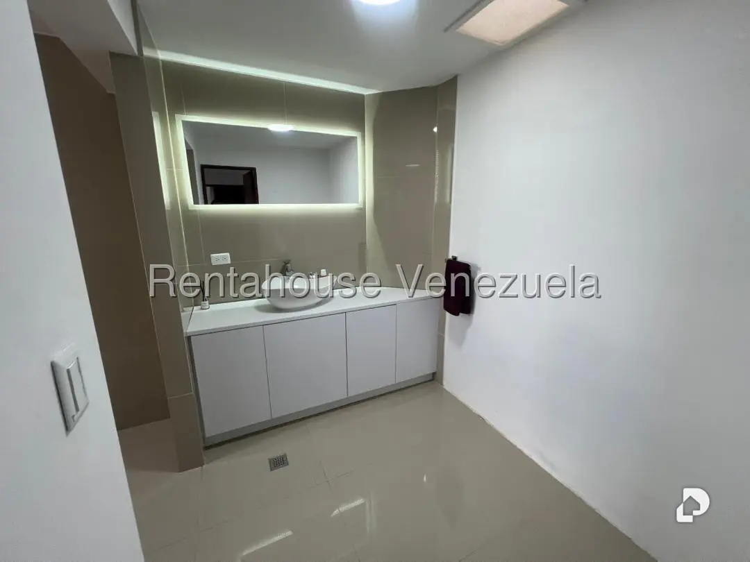 Penthouse in Santa Rosa de Lima, Caracas – 49