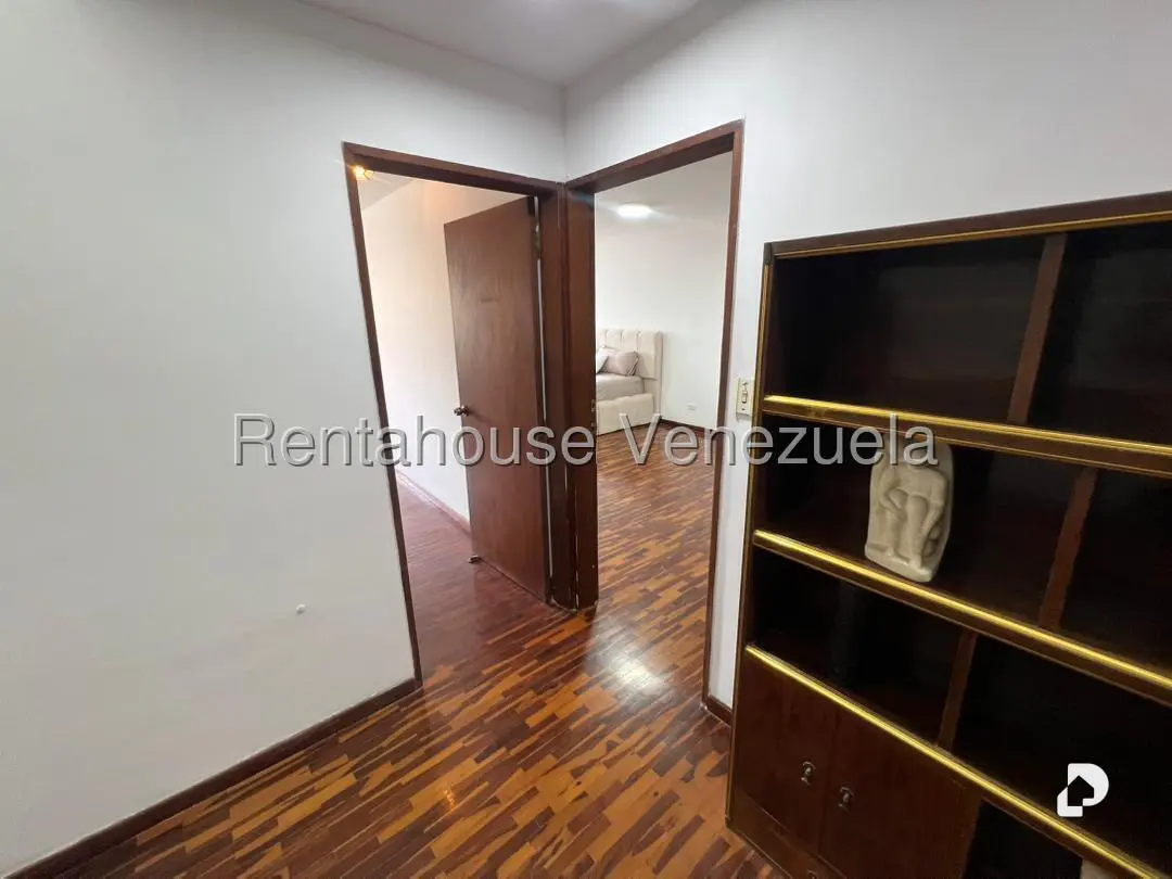 Penthouse in Santa Rosa de Lima, Caracas – 2