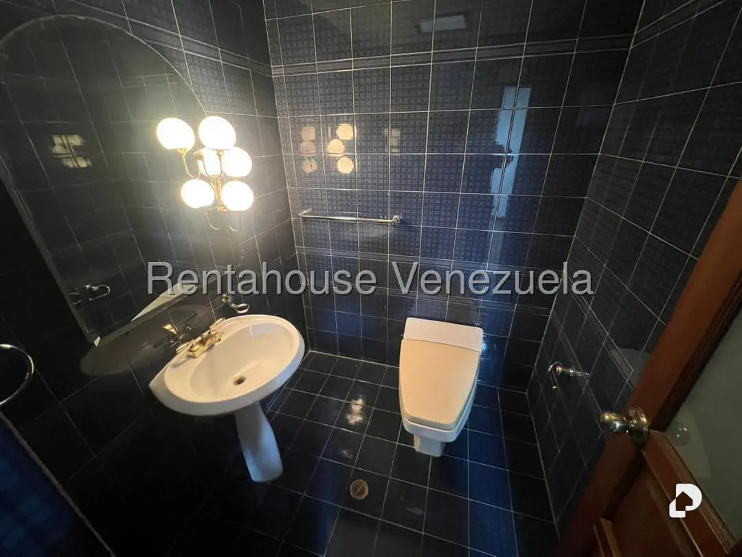 Penthouse in Santa Rosa de Lima, Caracas – 4