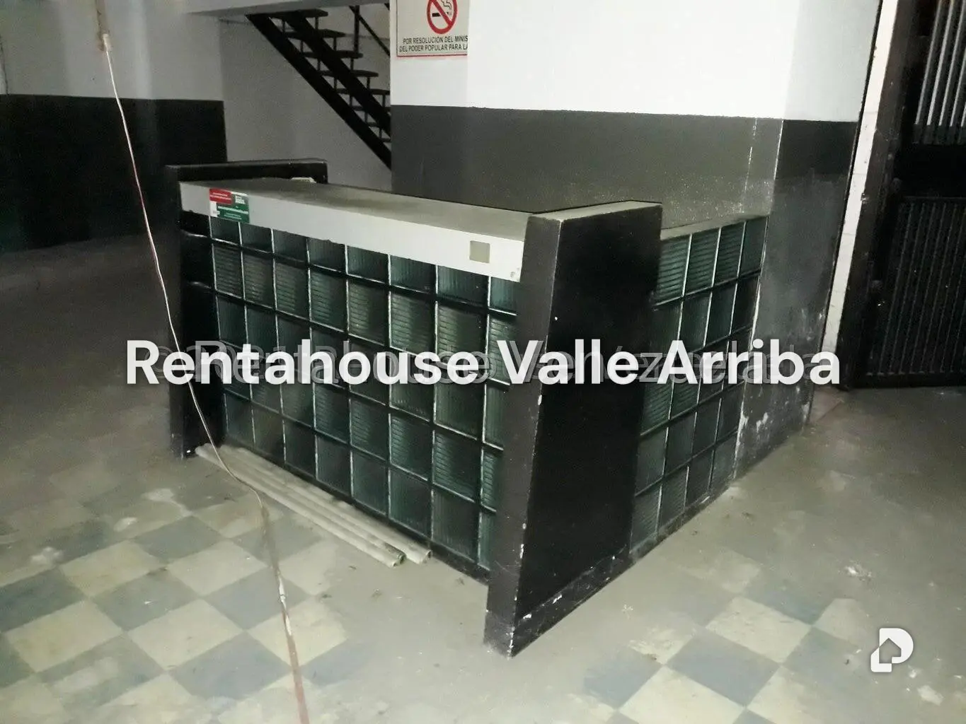 Local comercial en El Paraíso, Caracas – 12