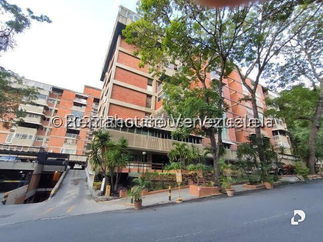 Apartamento en Chuao, Caracas – 54