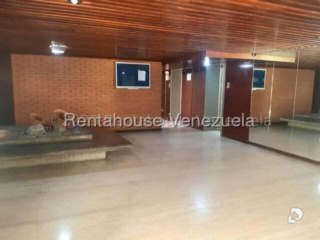 Apartamento en Chuao, Caracas – 1