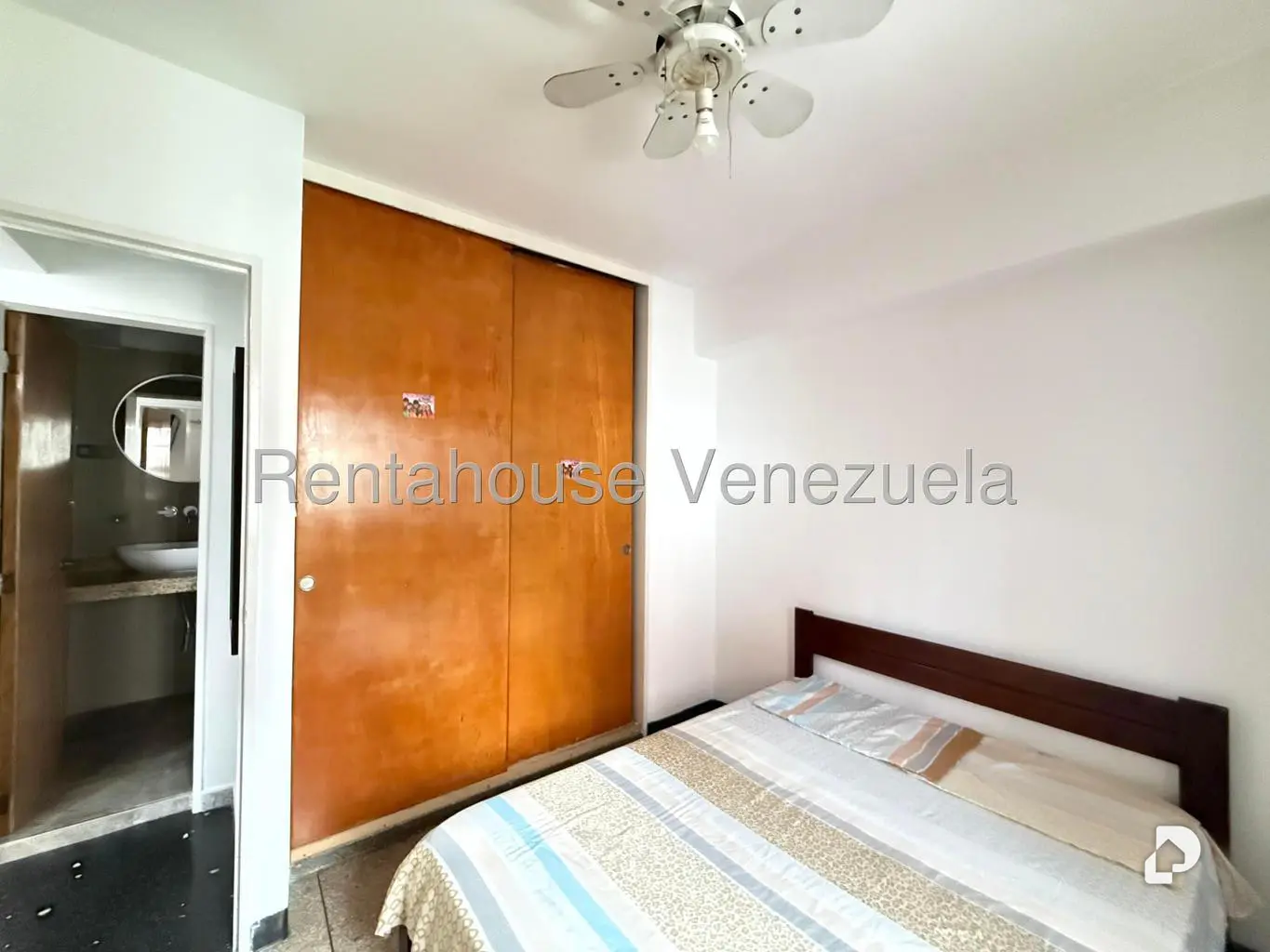 Apartamento en La Candelaria, Caracas – 23