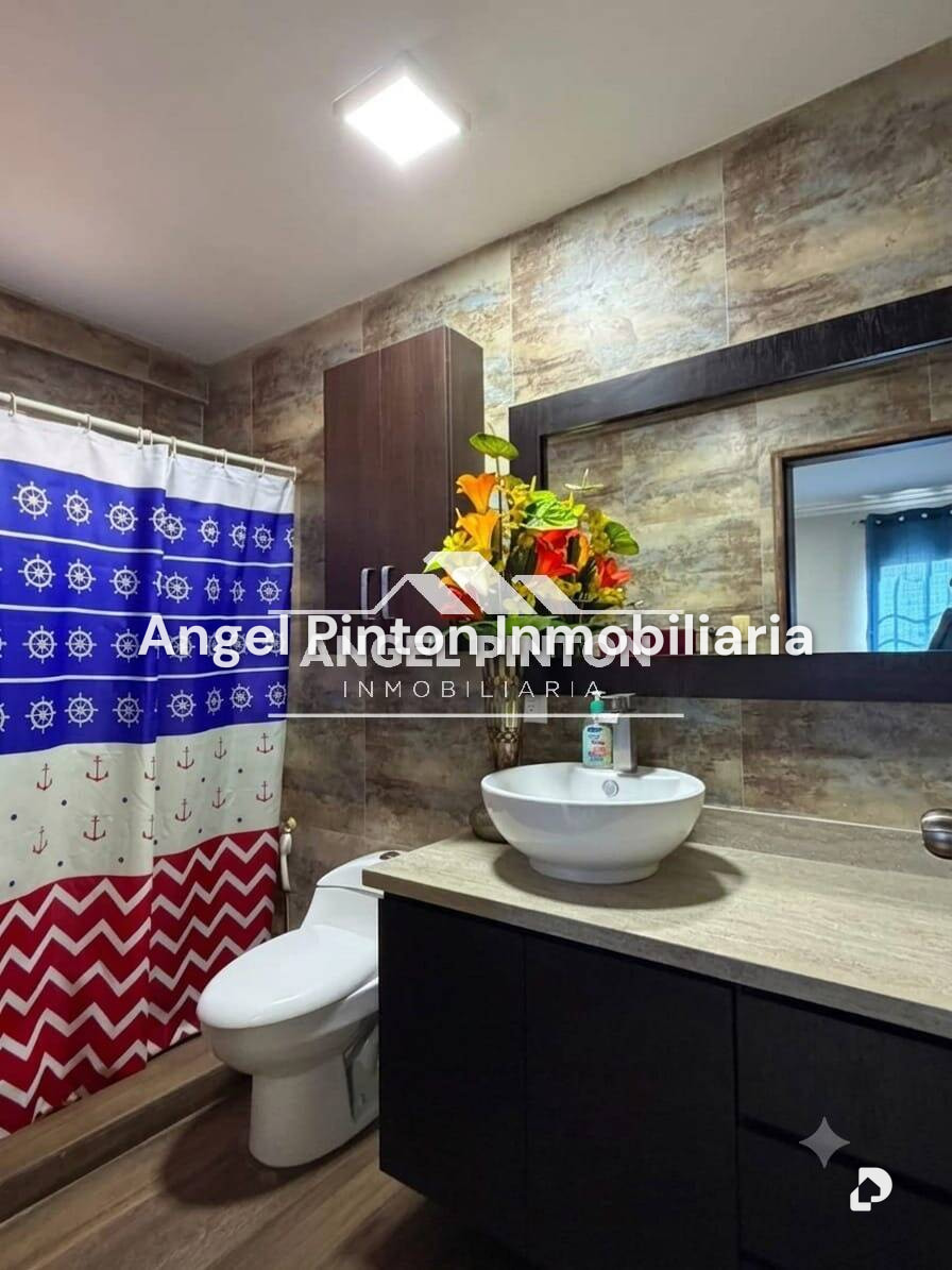 Casa en Avenida Fuerzas Armadas, Maracaibo – 9