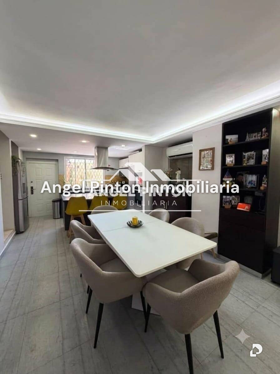 Casa en Avenida Fuerzas Armadas, Maracaibo – 1