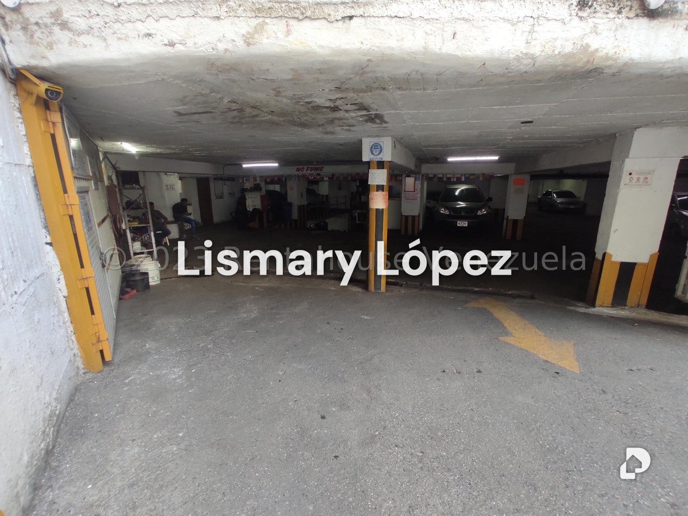 Garaje/Estacionamiento en Quinta Crespo, Caracas – 2