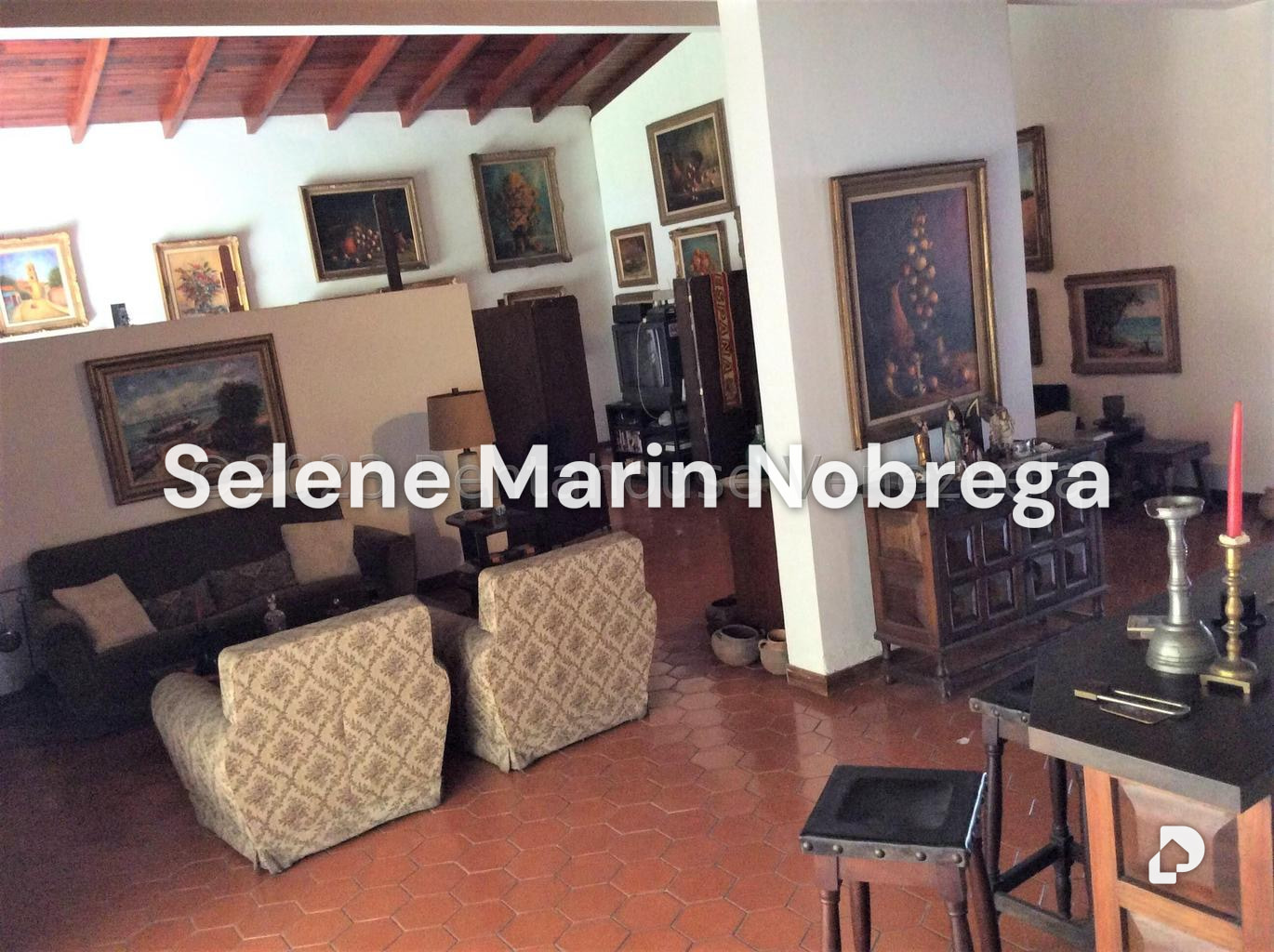 Casa en La Boyera, Caracas – 11