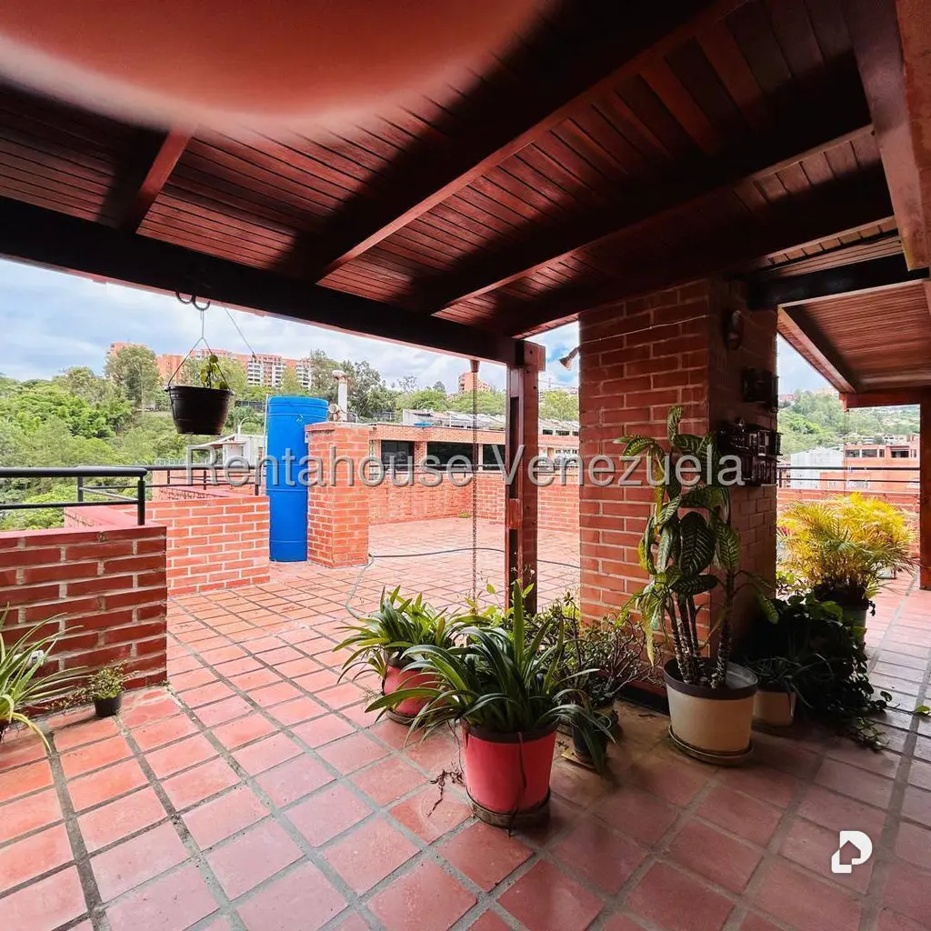 Apartamento en Las Esmeraldas, Caracas – 12