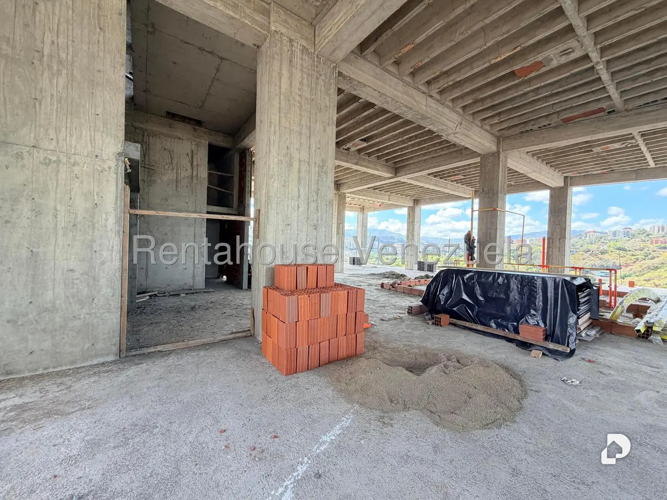 Apartamento en Las Mercedes, Caracas – 14