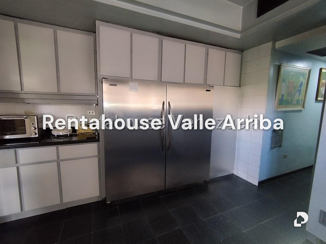 Apartamento en La Florida, Caracas – 11