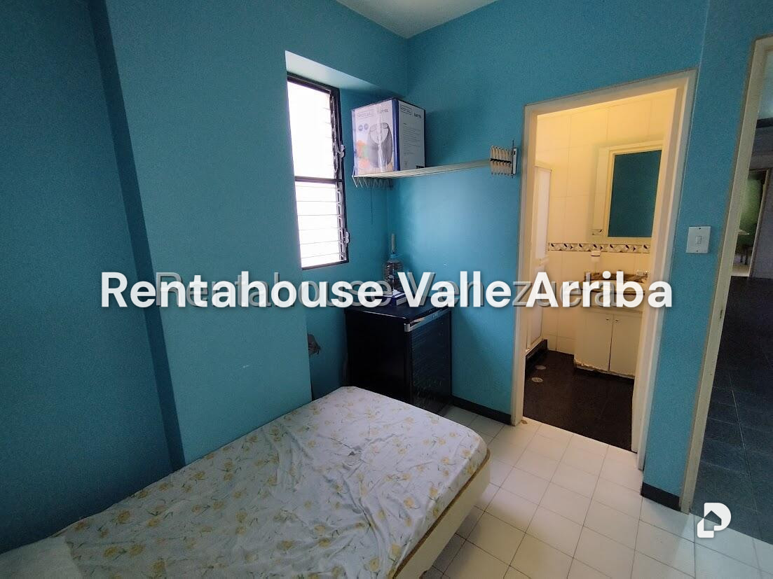 Apartamento en La Florida, Caracas – 24