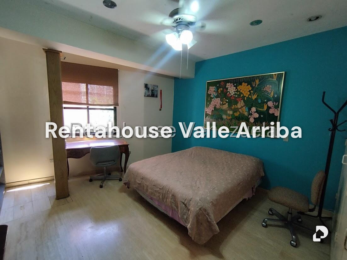 Apartamento en La Florida, Caracas – 17