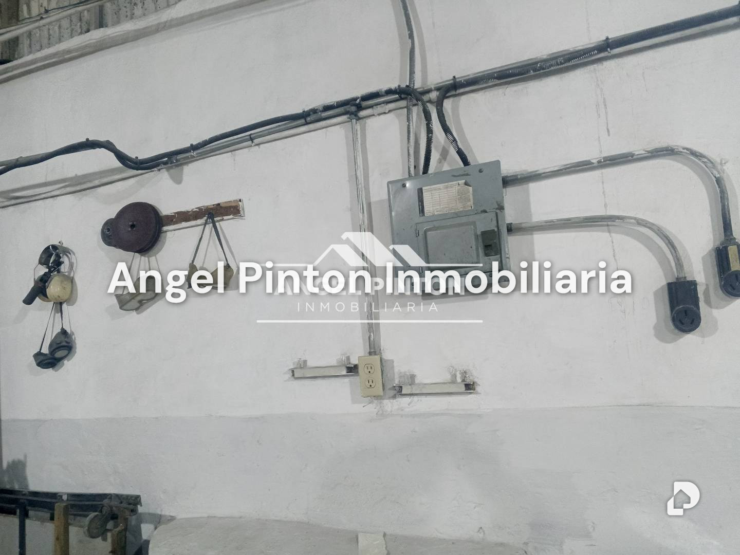 Commercial space in Altagracia, Caracas – 14
