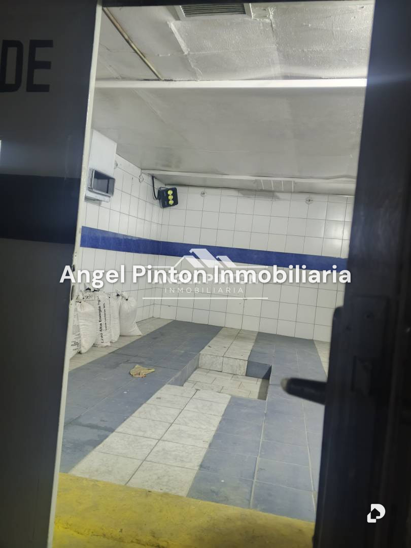 Commercial space in Altagracia, Caracas – 19