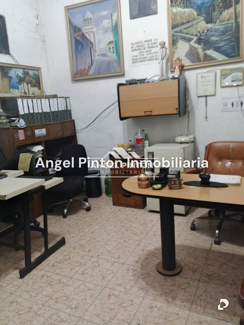Commercial space in Altagracia, Caracas – 5
