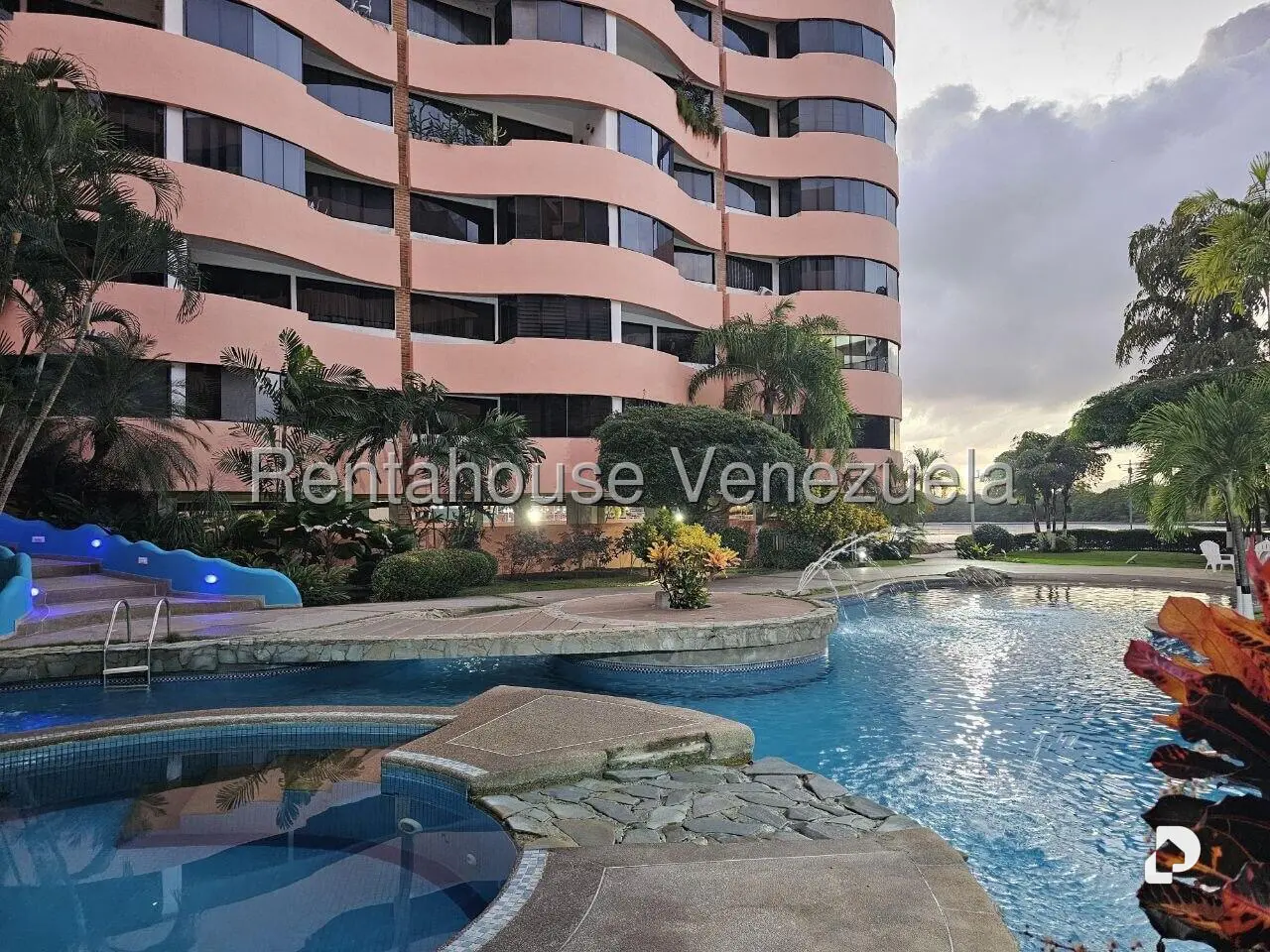 Apartamento en Puerto Encantado, Higuerote – 5