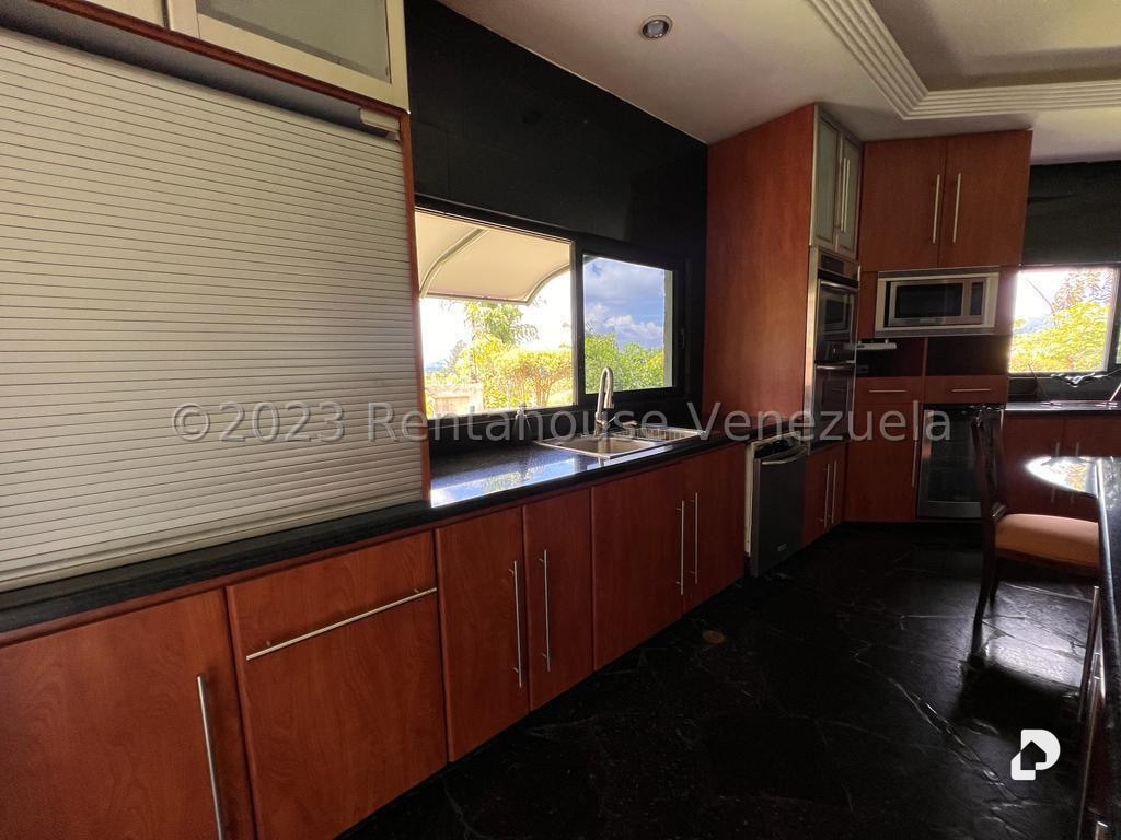 Casa en Loma Linda, Caracas – 26