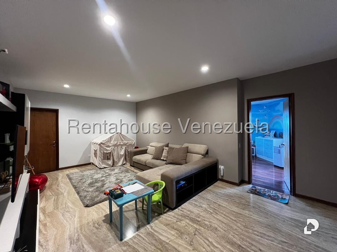 Casa en Loma Linda, Caracas – 50