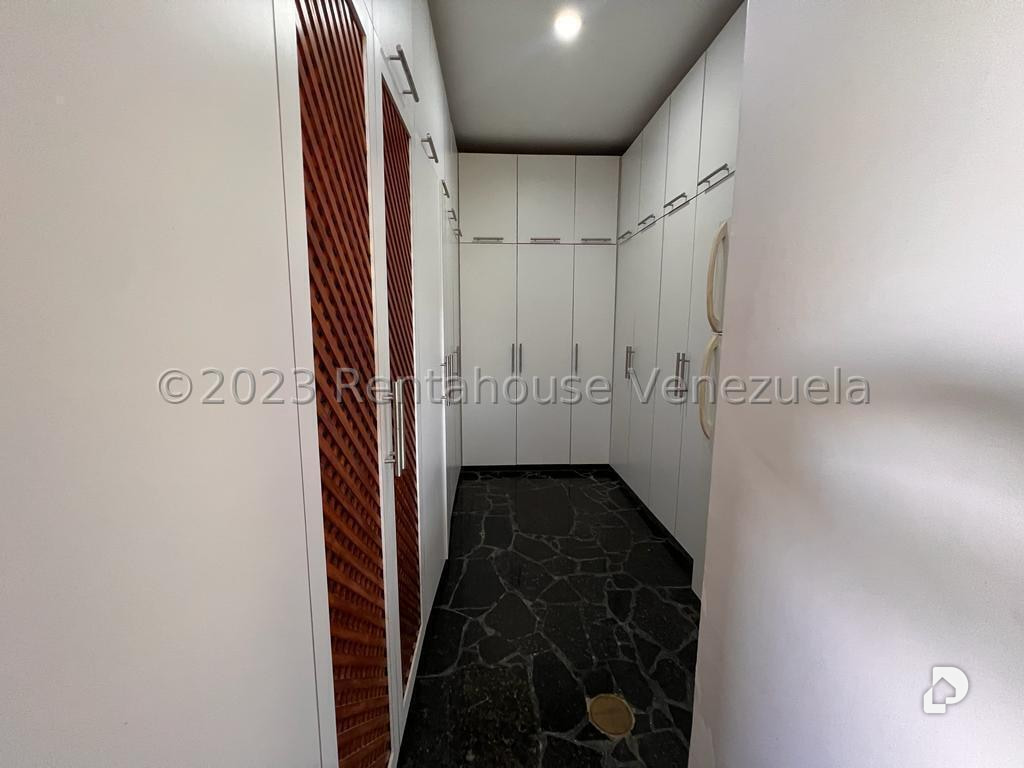 Casa en Loma Linda, Caracas – 41