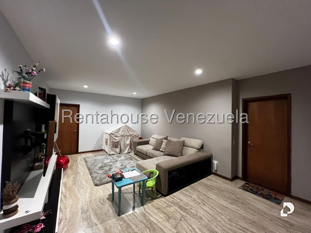 Casa en Loma Linda, Caracas – 48