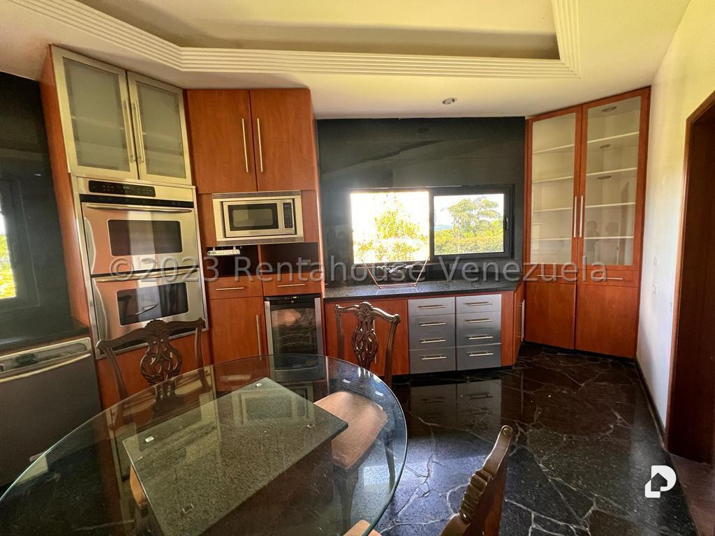 Casa en Loma Linda, Caracas – 29