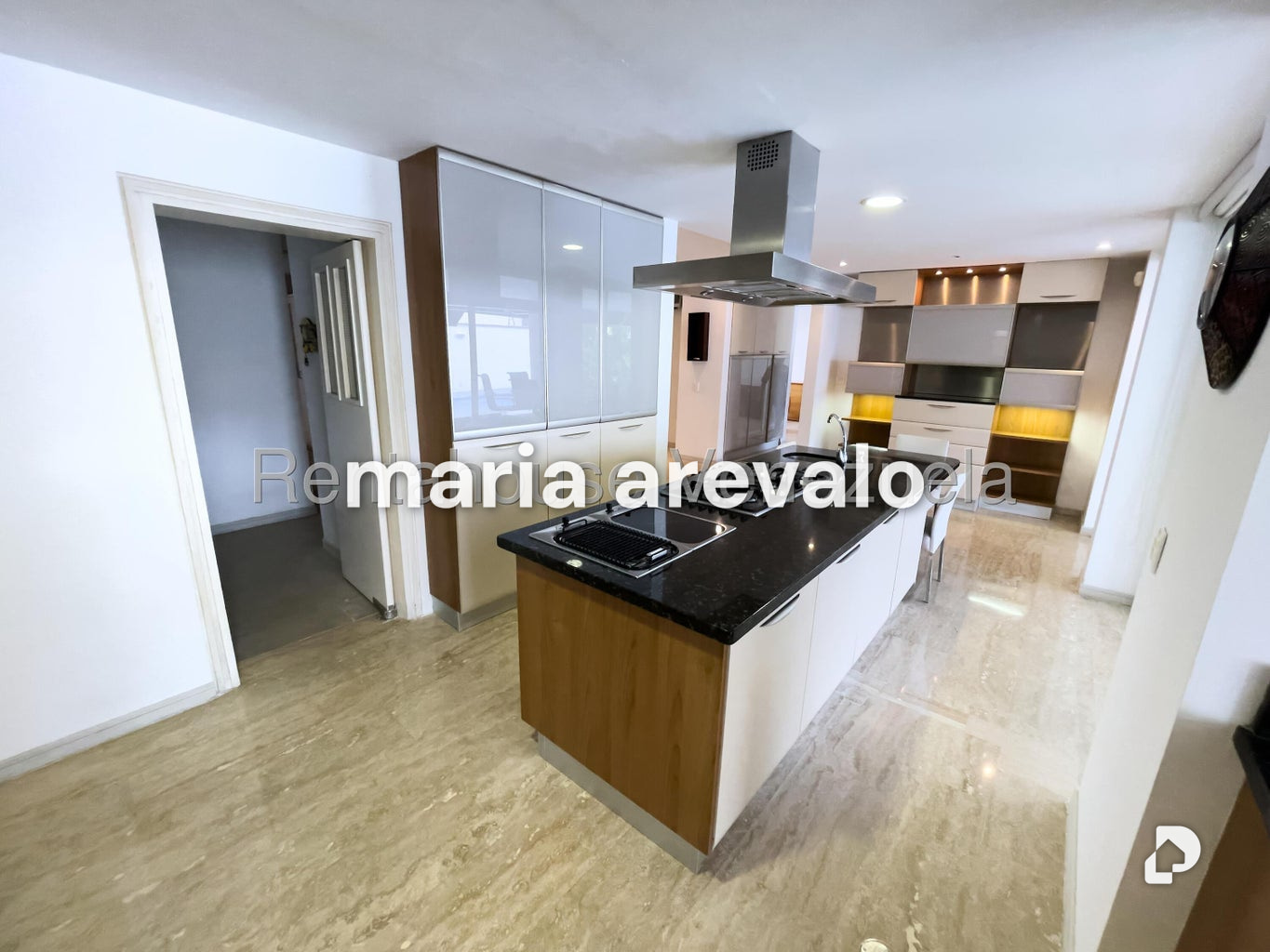 Casa en Santa Paula, Caracas – 14