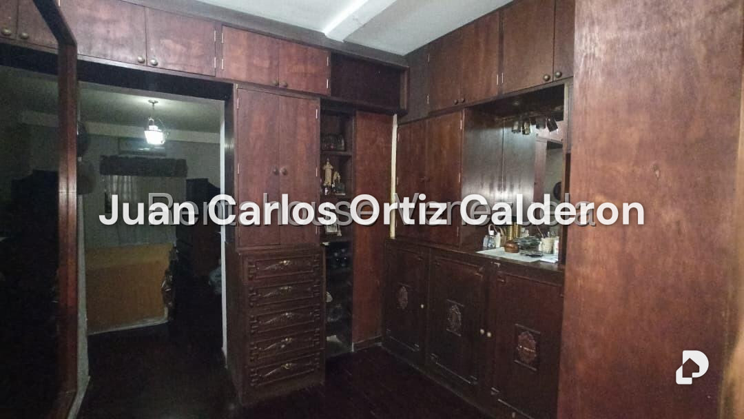Casa en La Trinidad, Caracas – 22