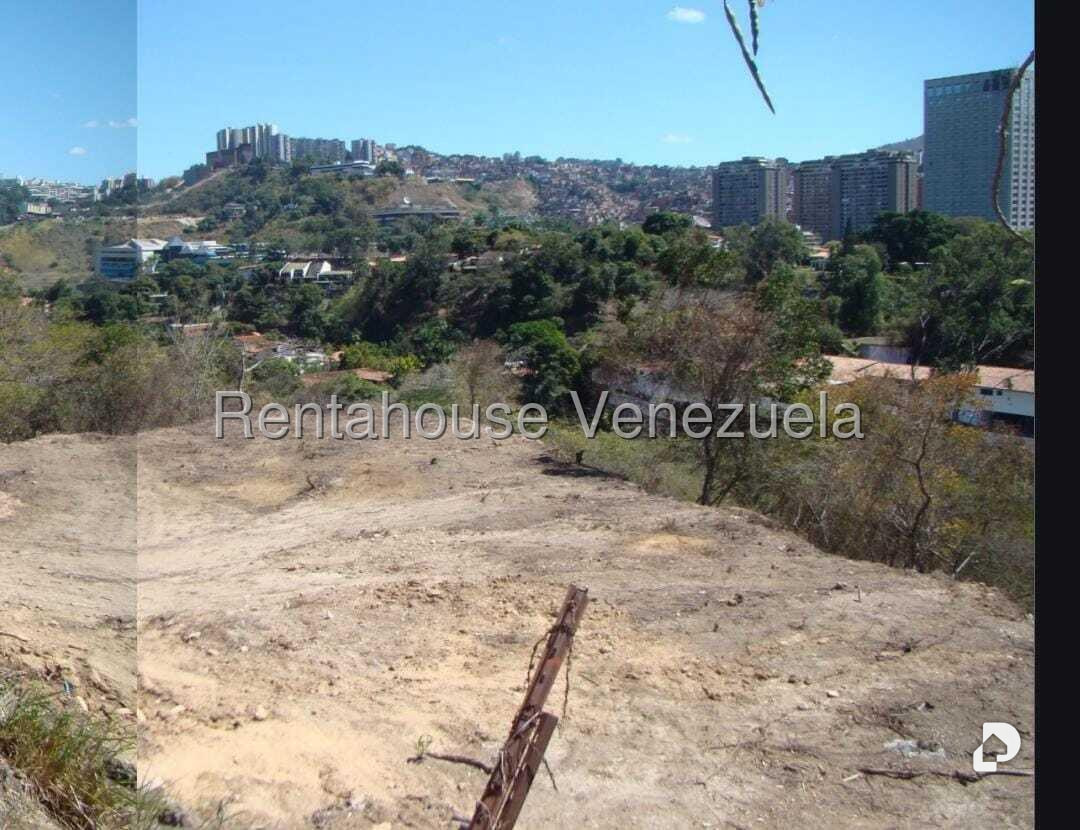 Terreno en Los Campitos, Caracas – 2