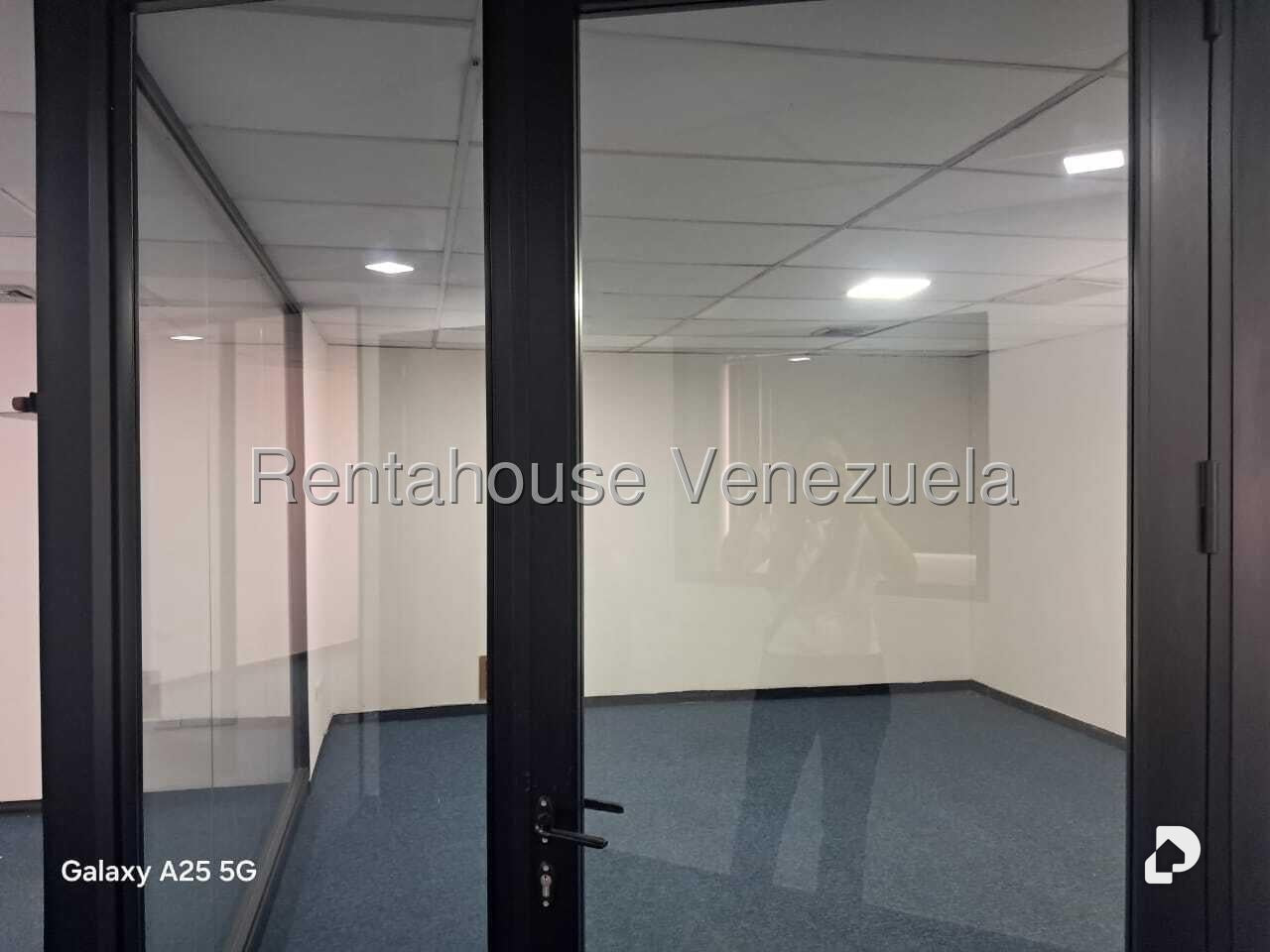 Local comercial en Chacao, Caracas – 11