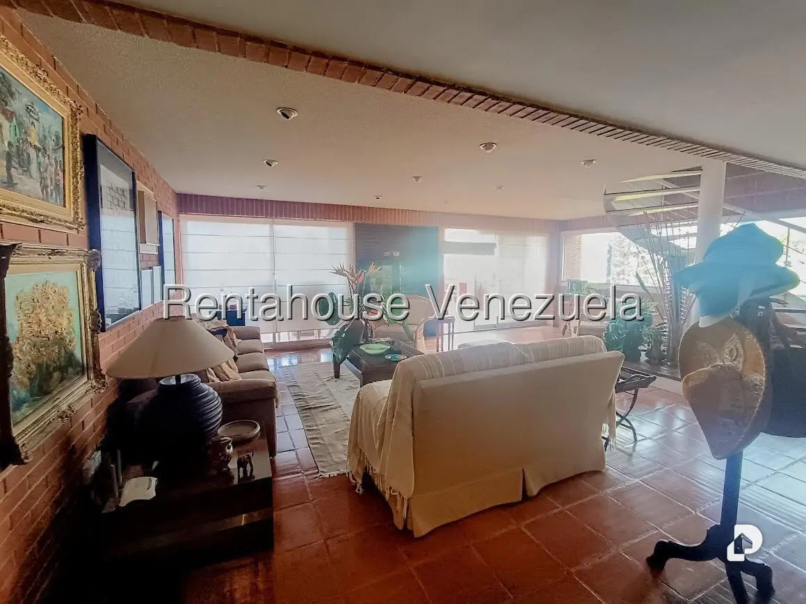 Apartamento en Manzanares, Caracas – 2