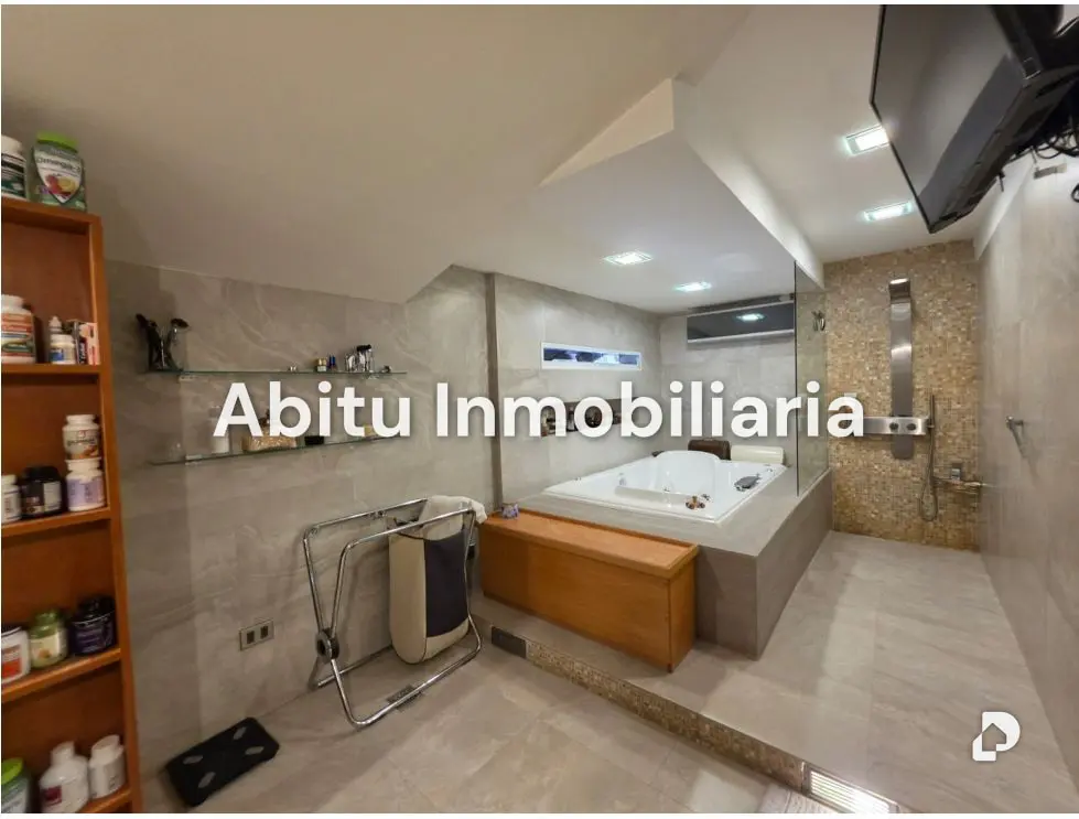 Casa en Macaracuay, Caracas – 24