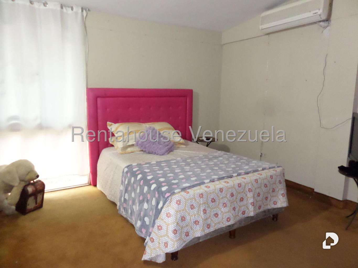 House in Colinas de Vista Alegre, Caracas – 26