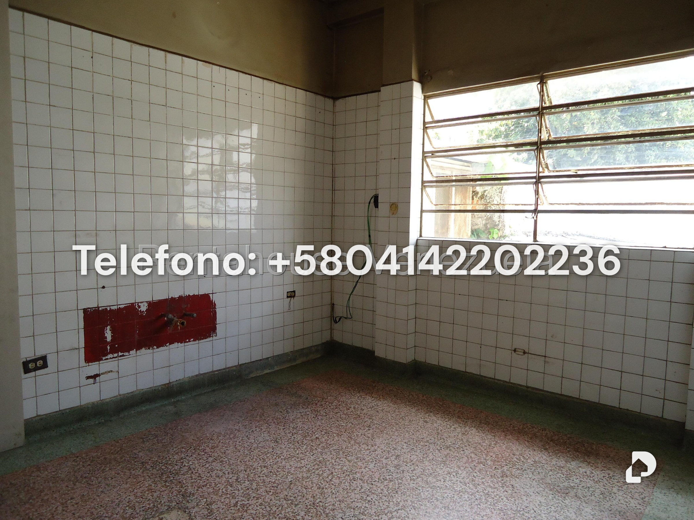 Casa en Las Acacias, Caracas – 11