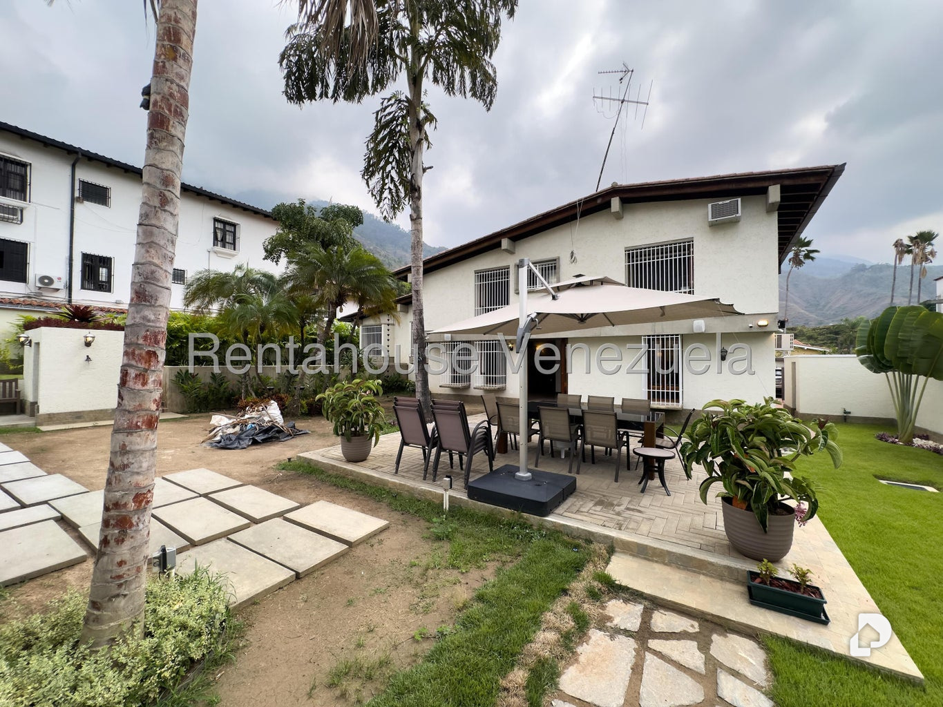 Casa en Los Chorros, Caracas – 30