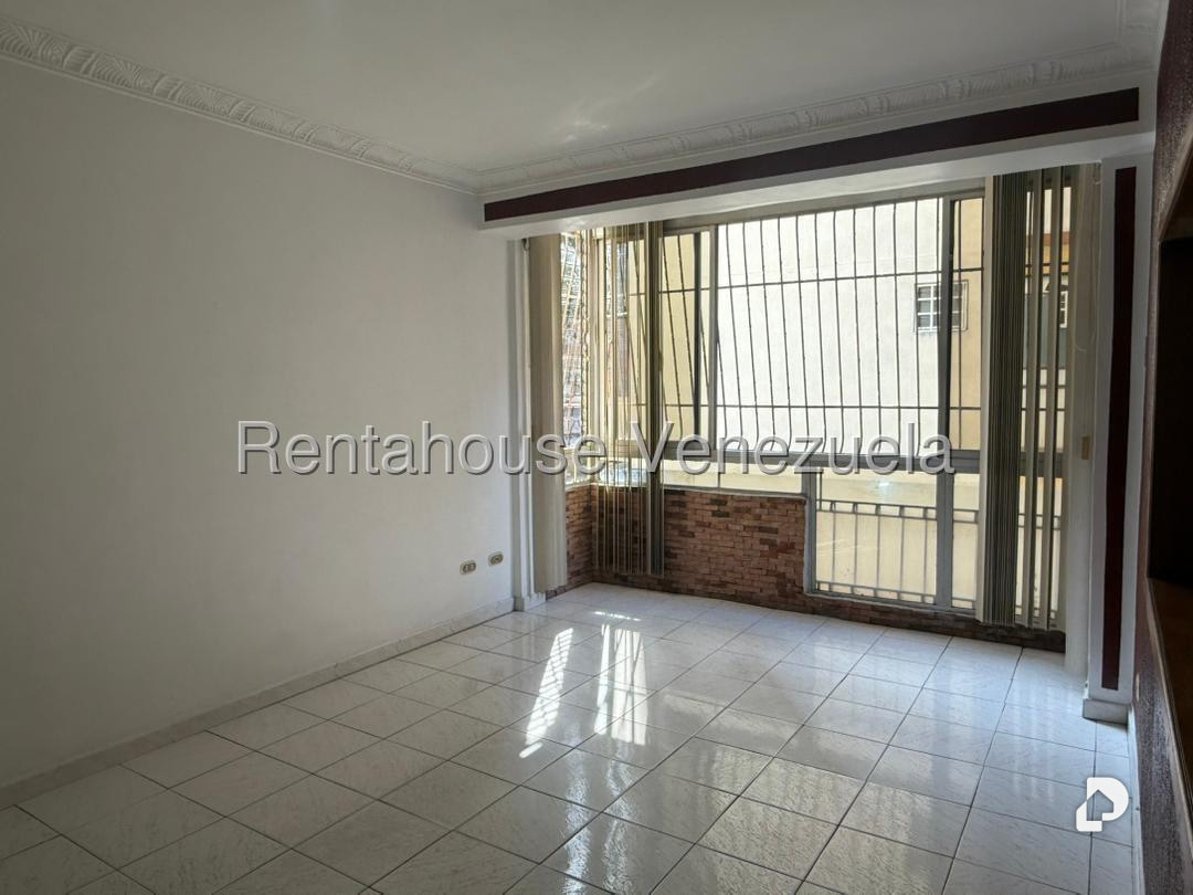 Apartamento en Bello Monte, Caracas – 3