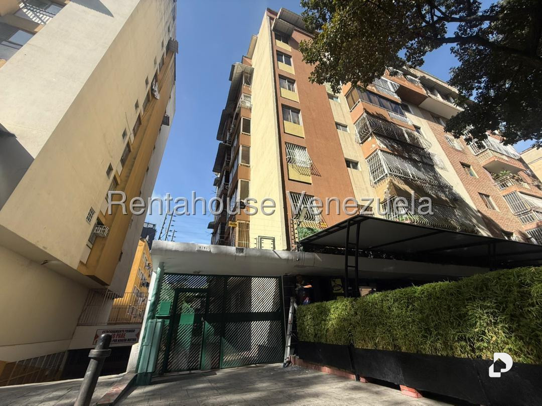 Apartamento en Bello Monte, Caracas – 1