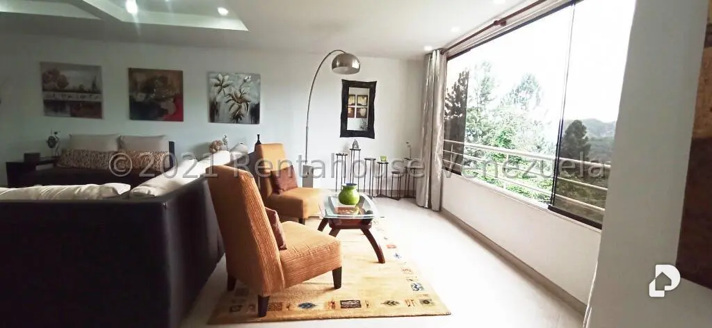 Casa en Oripoto, Caracas – 21
