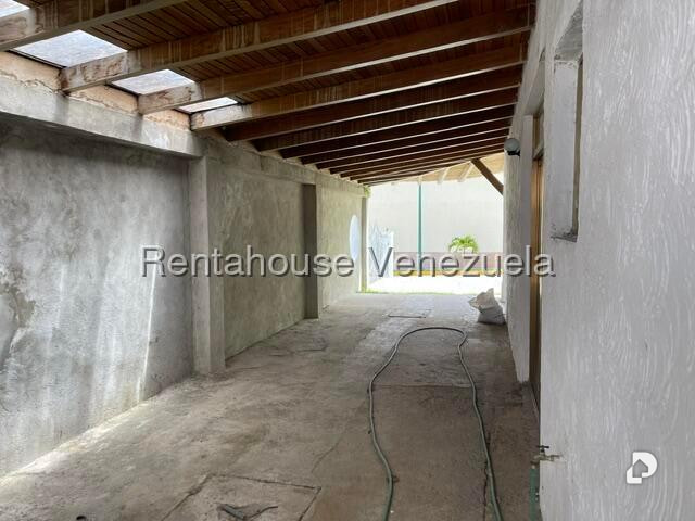 Casa en Colinas de Carrizal, Los Teques – 29