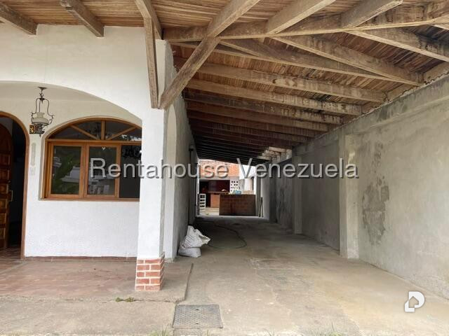 Casa en Colinas de Carrizal, Los Teques – 4