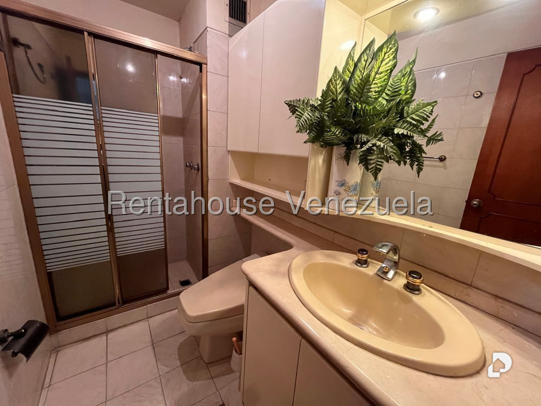 Apartamento en Miranda, Caracas – 12