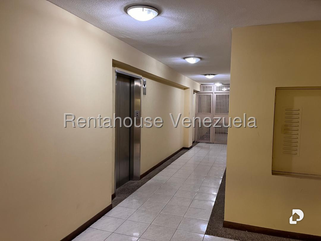 Apartamento en Miranda, Caracas – 19