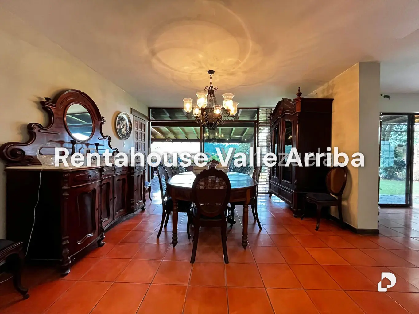 Casa en Prados del Este, Caracas – 12