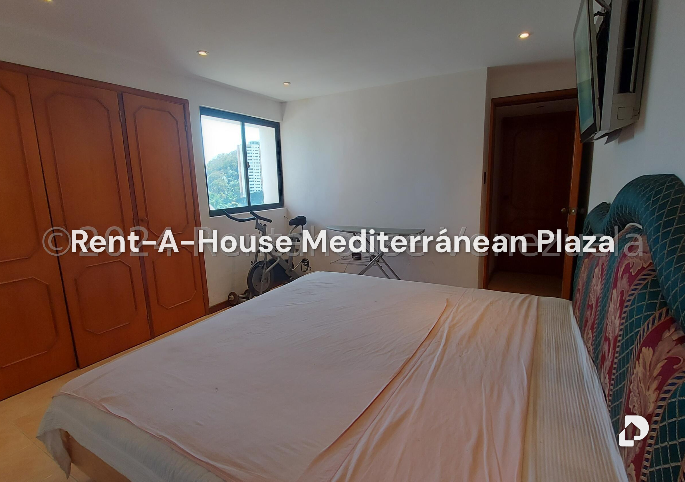 Apartment in El Parral, Valencia – 28