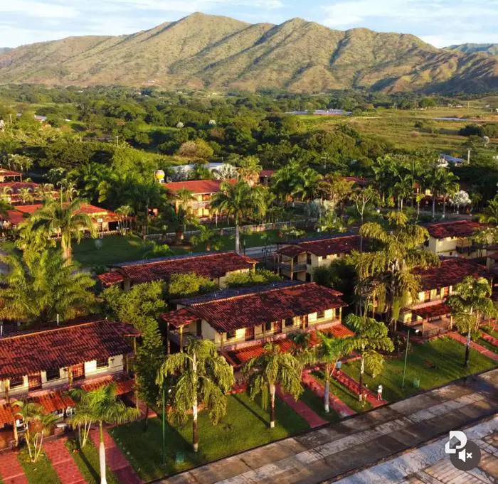 Edificio en Tinaquillo – 1