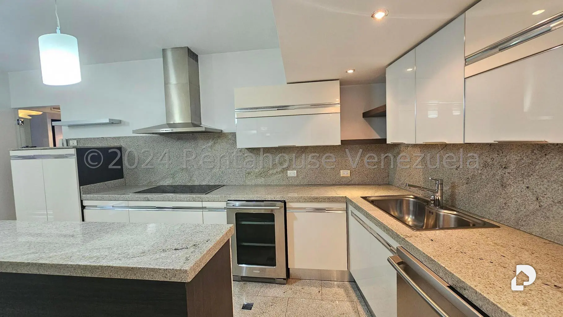 Apartamento en Las Mesetas de Santa Rosa de Lima, Caracas – 8