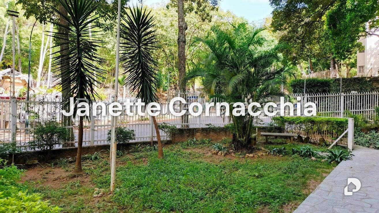 Apartamento en La Urbina, Caracas – 2