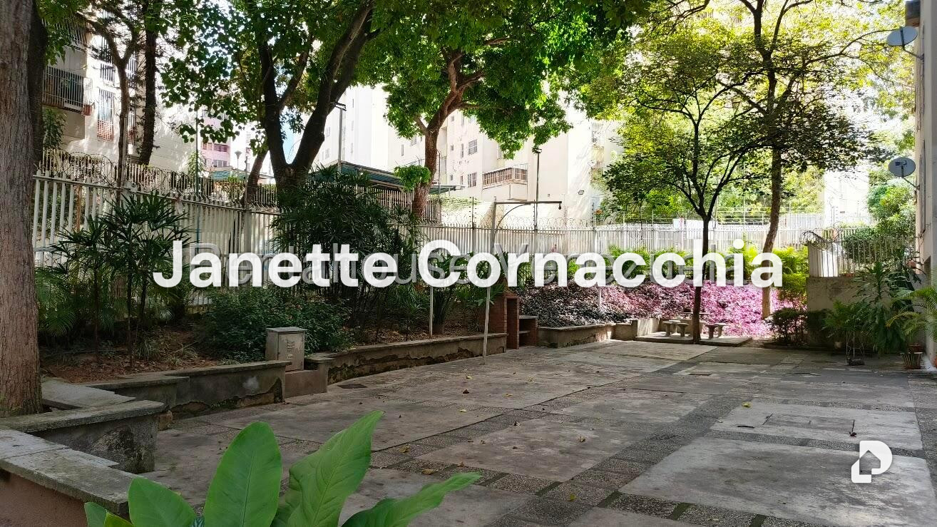 Apartamento en La Urbina, Caracas – 27