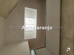 House in Prados del Este, Caracas – 21