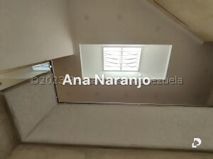 House in Prados del Este, Caracas – 20