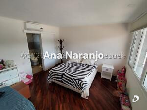 House in Prados del Este, Caracas – 30